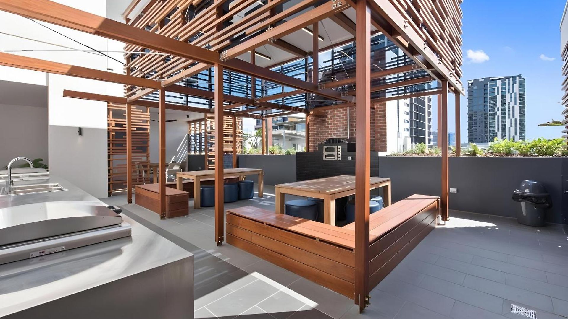 Ivy & Eve - 2br - Pool - Balcony - Parking * Brisbane
