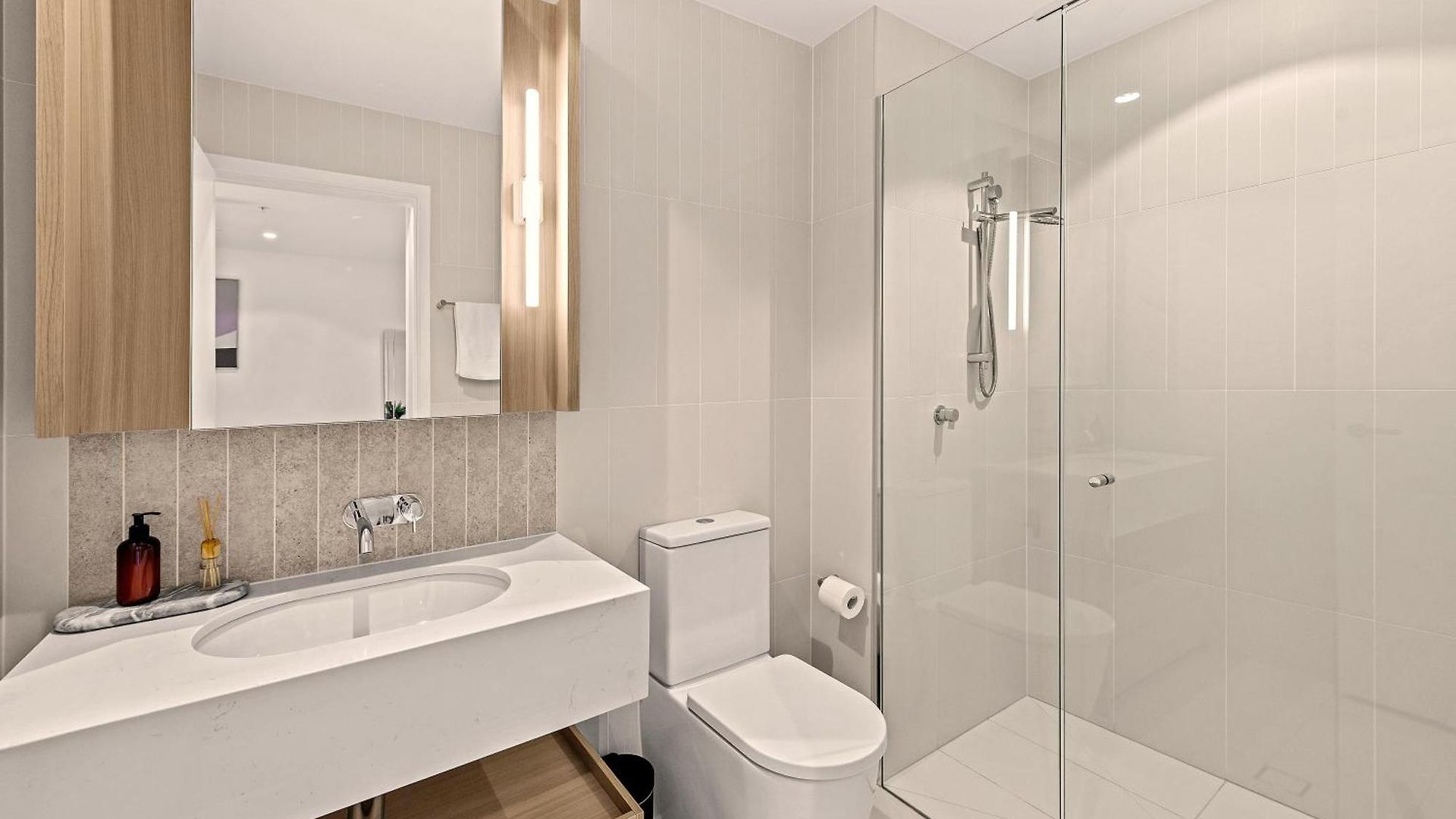 Queen's Wharf | Lights Escape + Pool, Parking * Brisbane