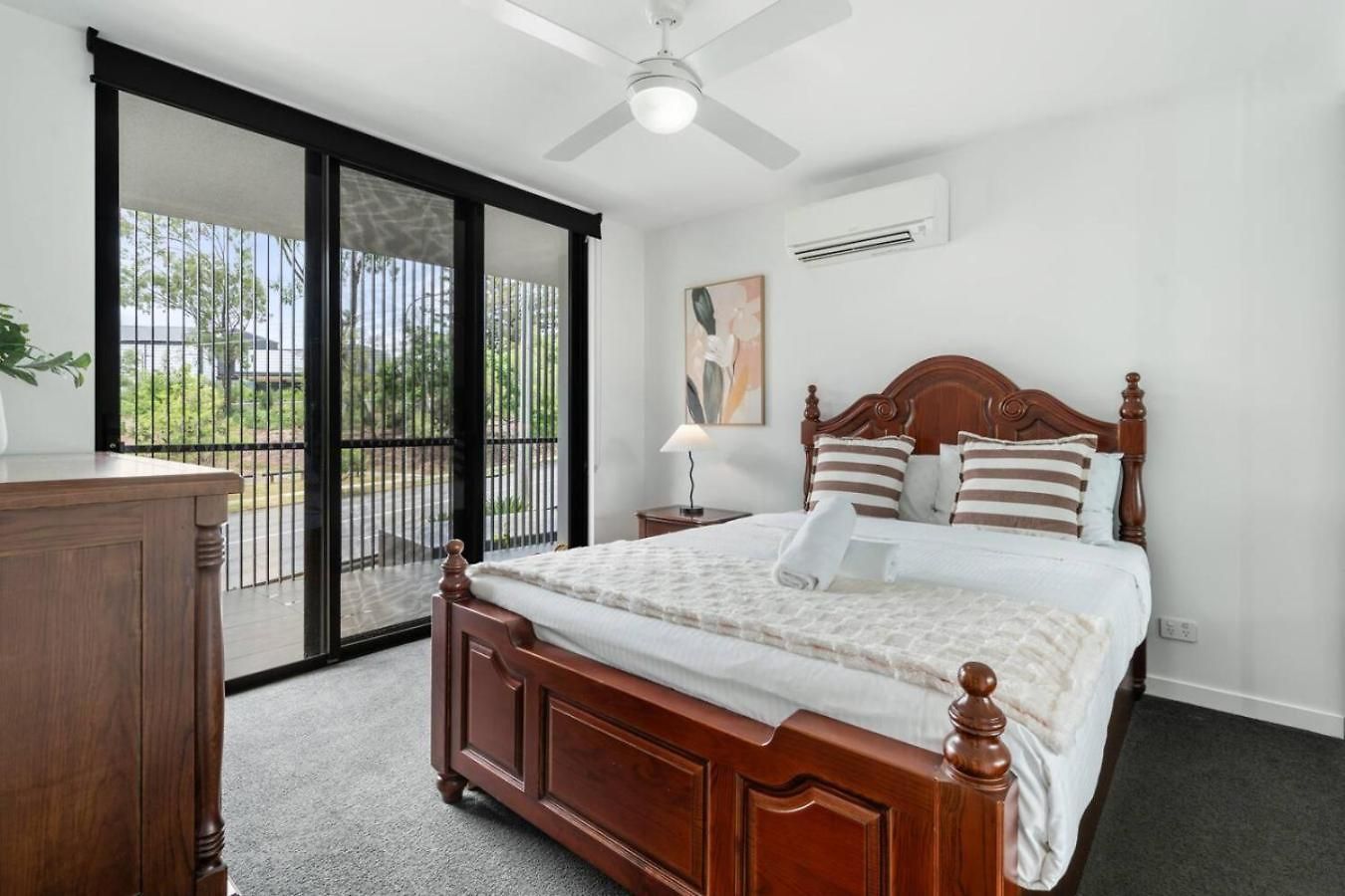 Modern 3br Near Uq, St Lucia Apartment Brisbane