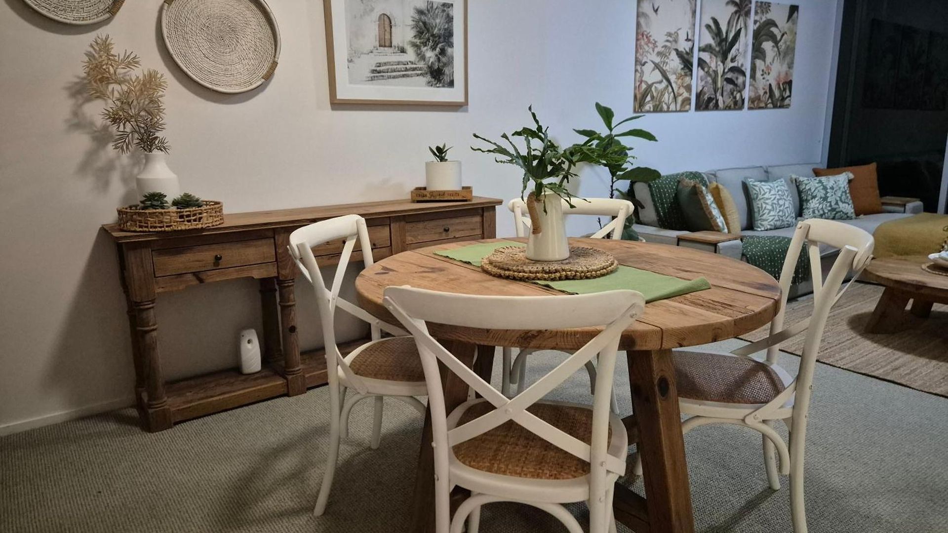 Tropical Escape Apartment Brisbane