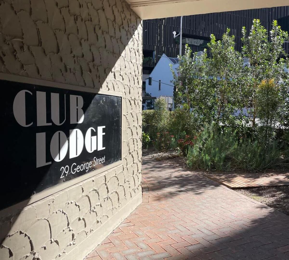 Apartment Large 2 Bed 2 Bath 1 Park Inner Location *
