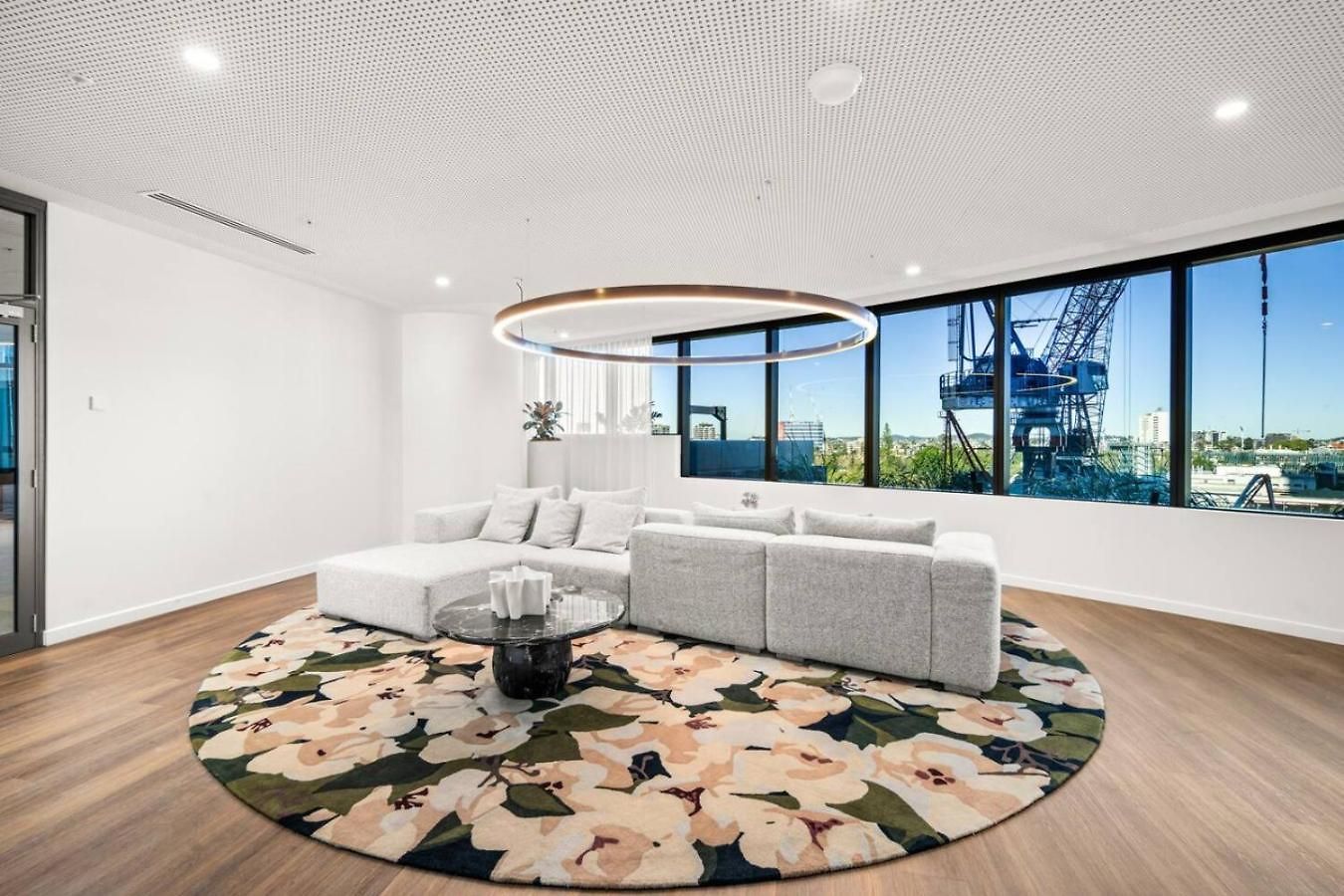 Apartment Landmark Queens Wharf 1br Wit Pool Gym And View Brisbane