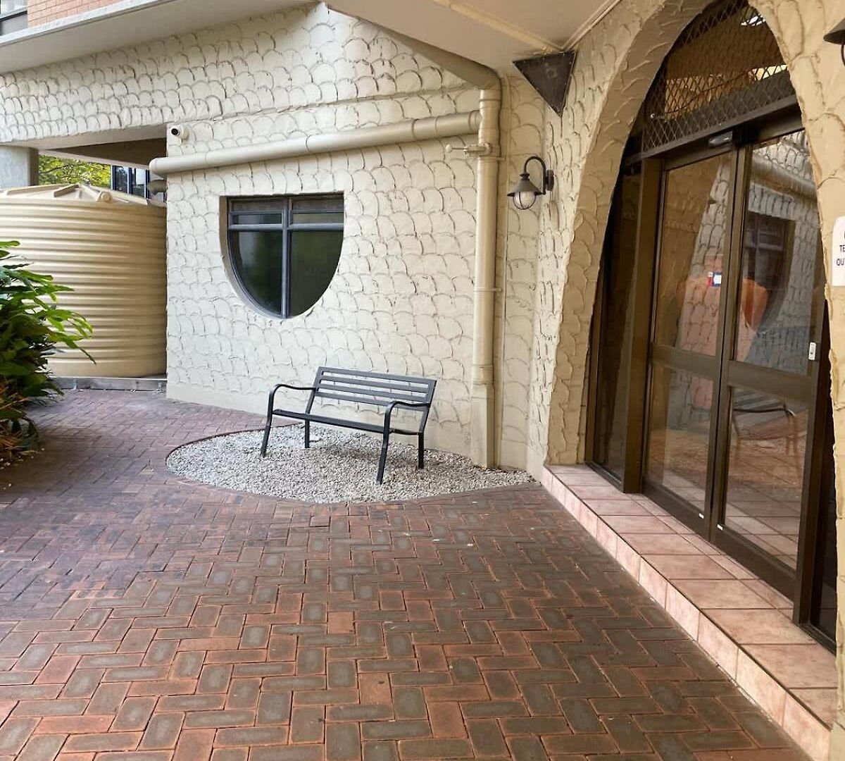 Large 2 Bed 2 Bath 1 Park Inner Location Apartment *