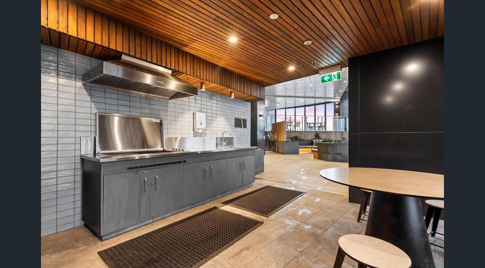 Level 15 Skytower 2br Cbd Retreat Apartment Brisbane