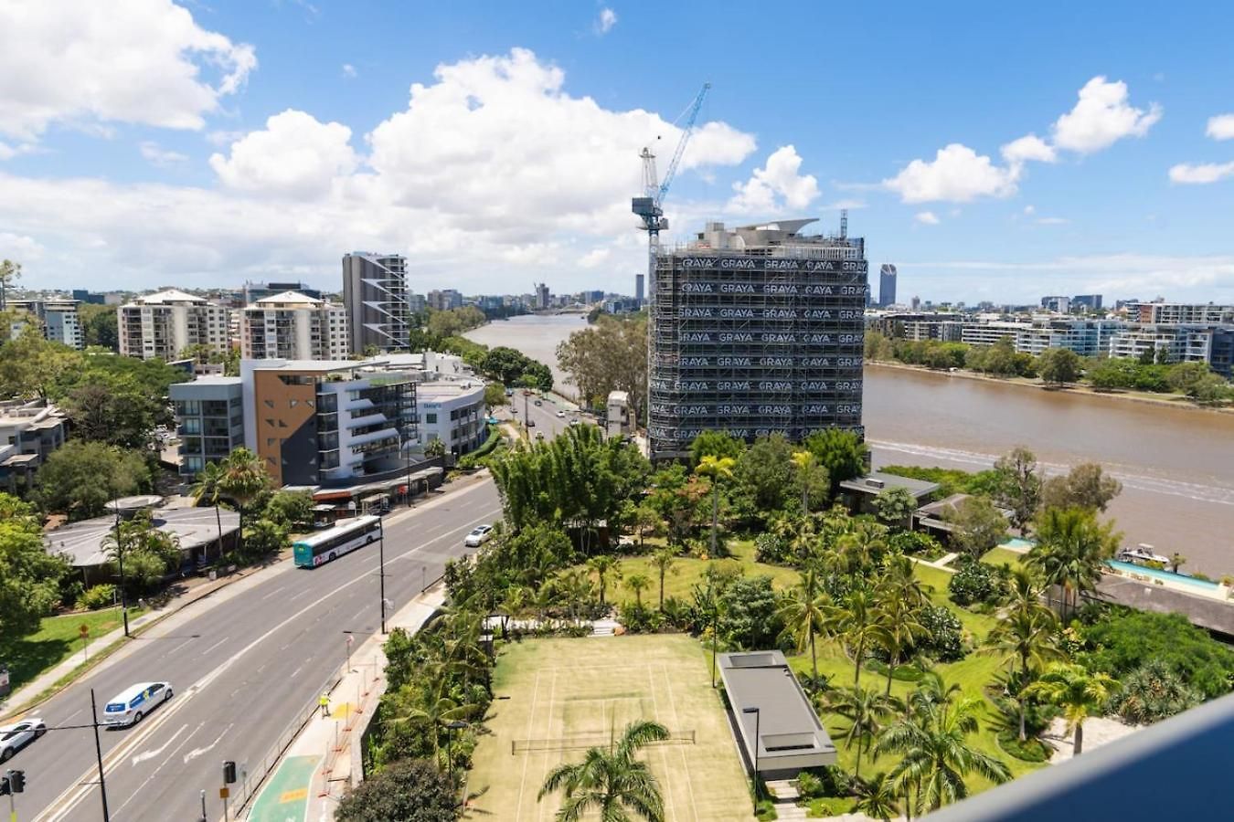 Apartment Modern 2br On Coronation Drive, Toowong Brisbane