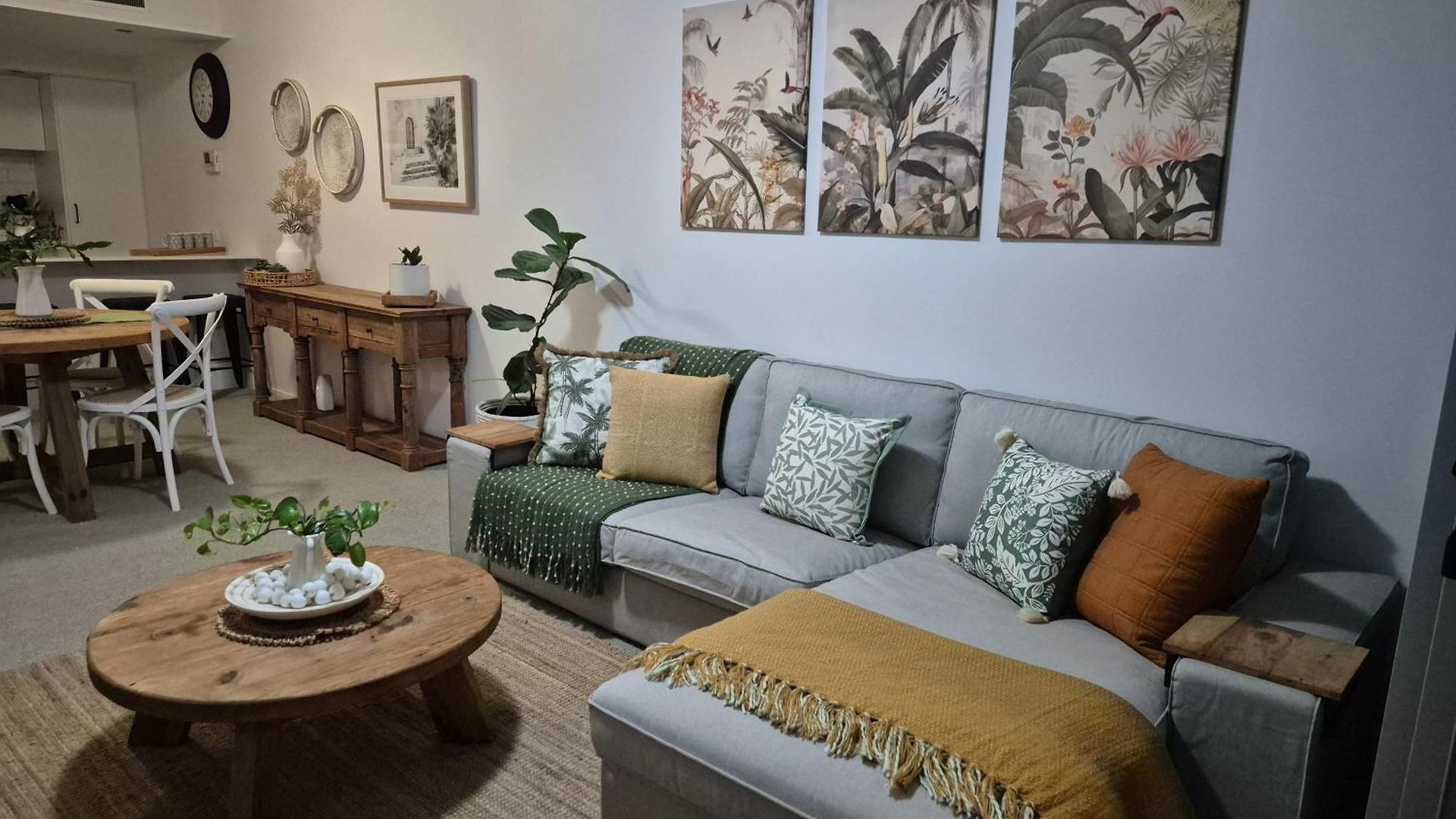 Tropical Escape Apartment