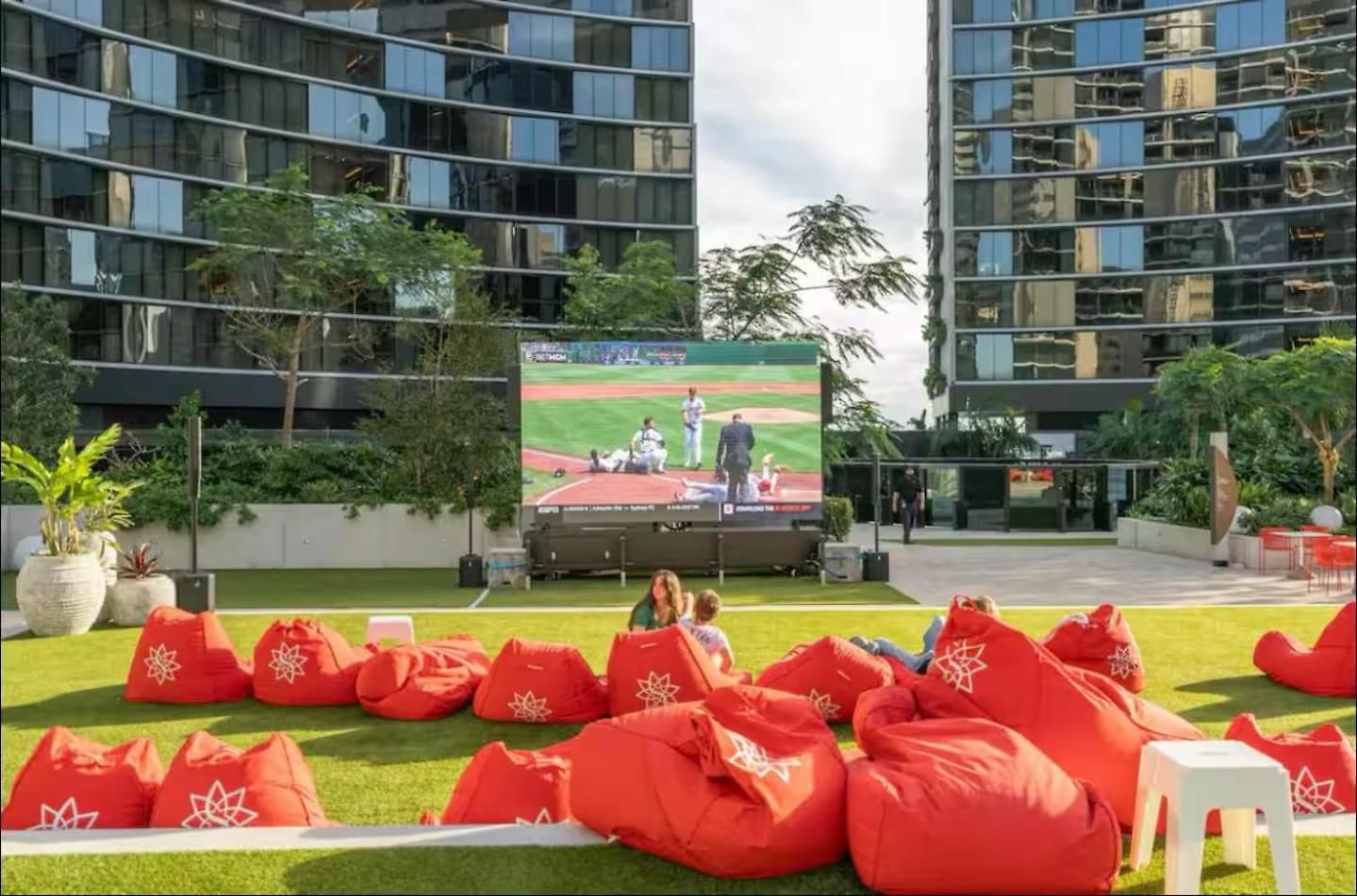 Star Waterview Apartment