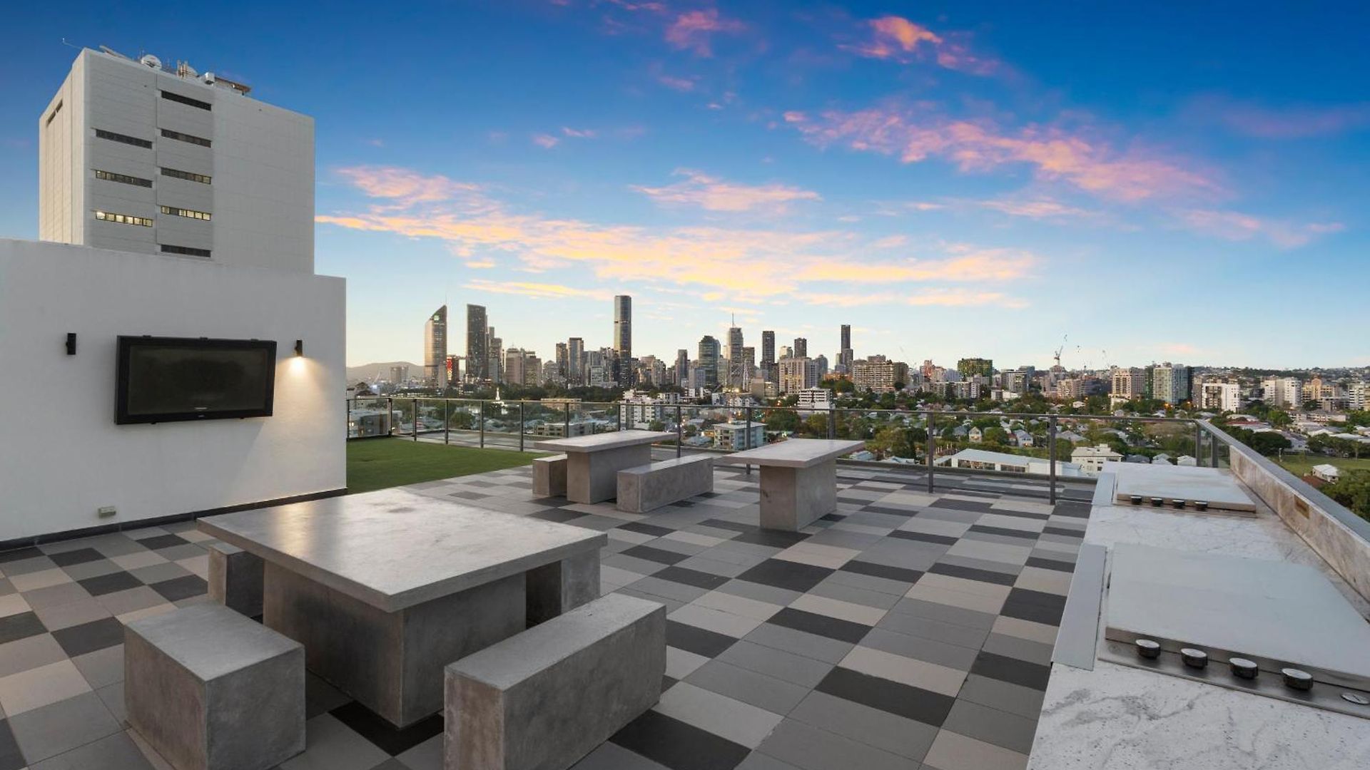12th Floor Stadium View -2br-free Parking-cbd * Brisbane