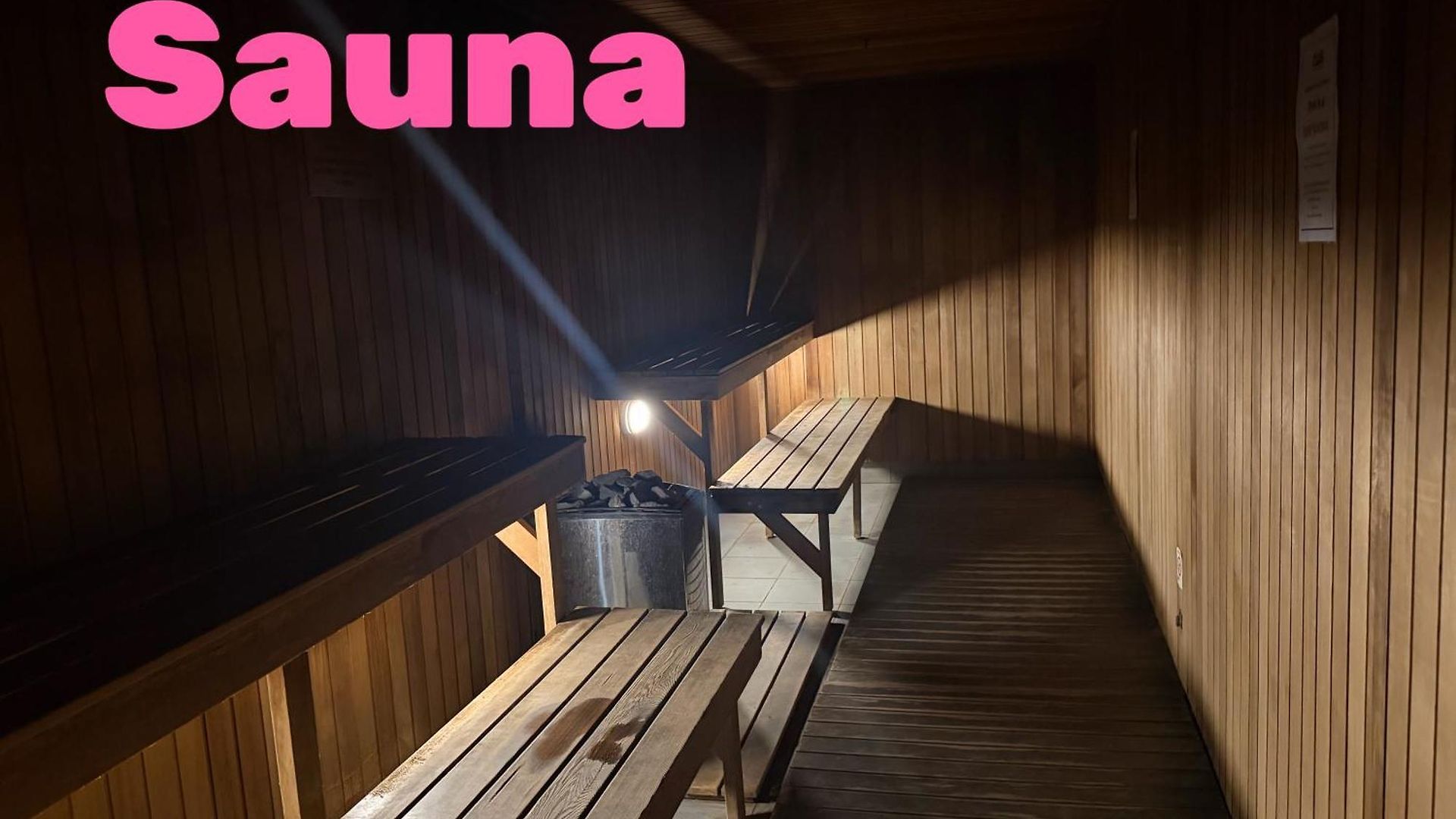 Hope St Staycation Pool Gym Sauna Parking M30 *
