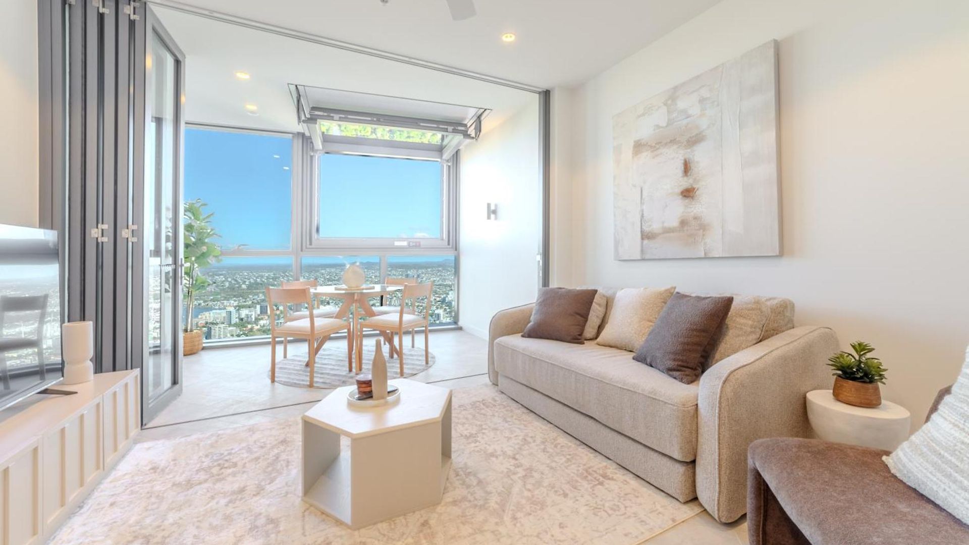 Apartment Queen's Wharf 1br With Pool And Free Parking