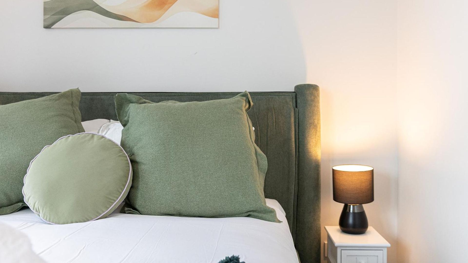 Apartment Rooftop Pool 2br In The Heart Of The Valley Brisbane