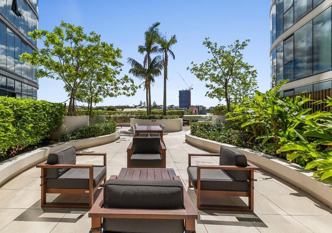 Lights Retreat - Fortitude Valley *