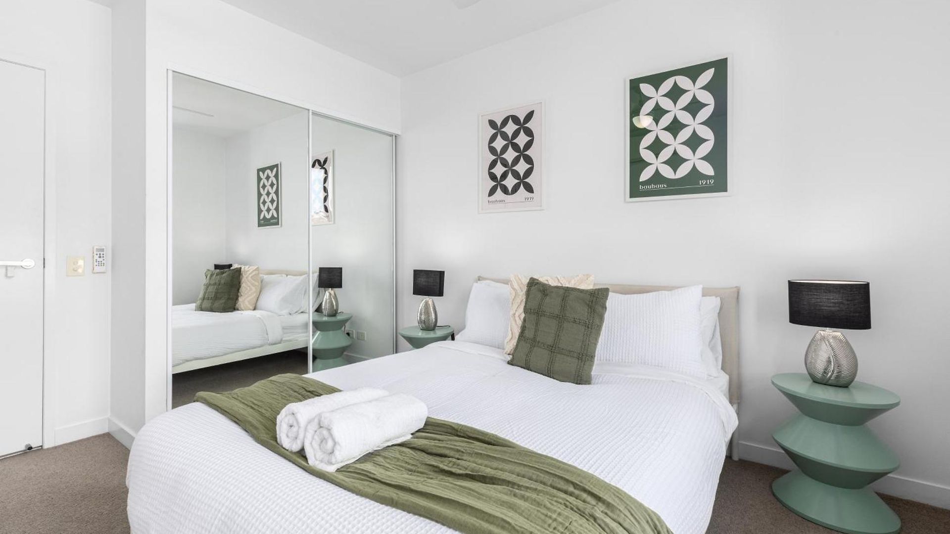 The Ukiyo Valley 2br Free Parking & Pool Apartment *