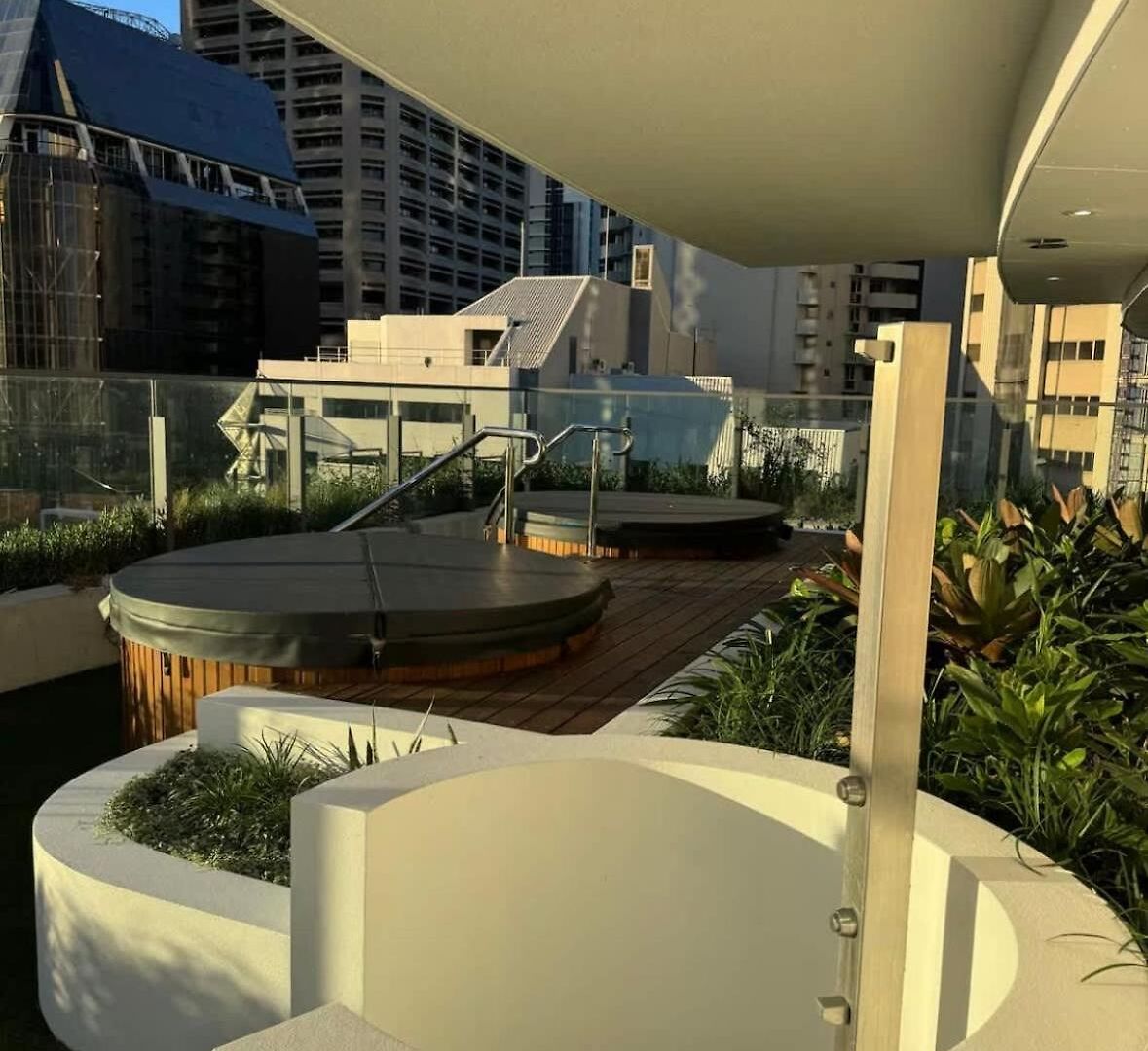 Dreamy Queens Wharf Luxury Pad W Car Park Apartment