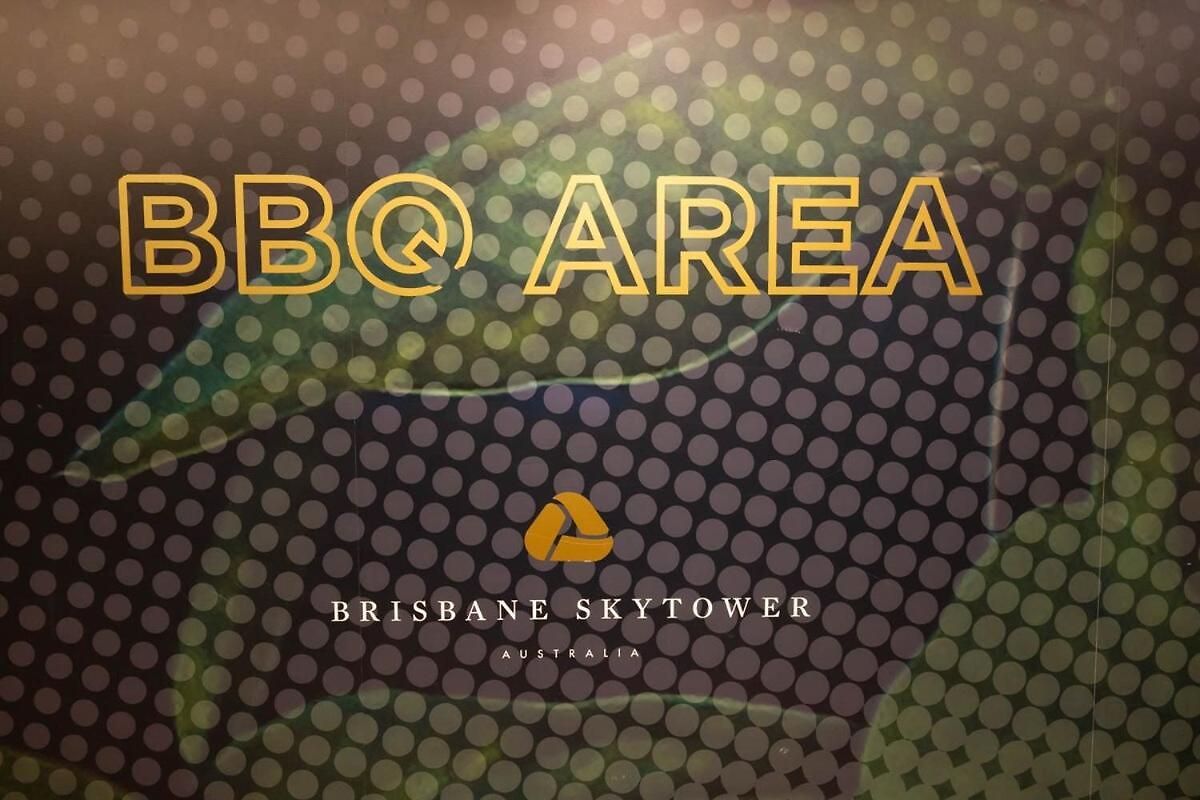 Apartment Stylish Skytower Cbd Getaway - Skyline Pool, Gym, Fast Wi-fi, River Walk, Botanical Gardens *