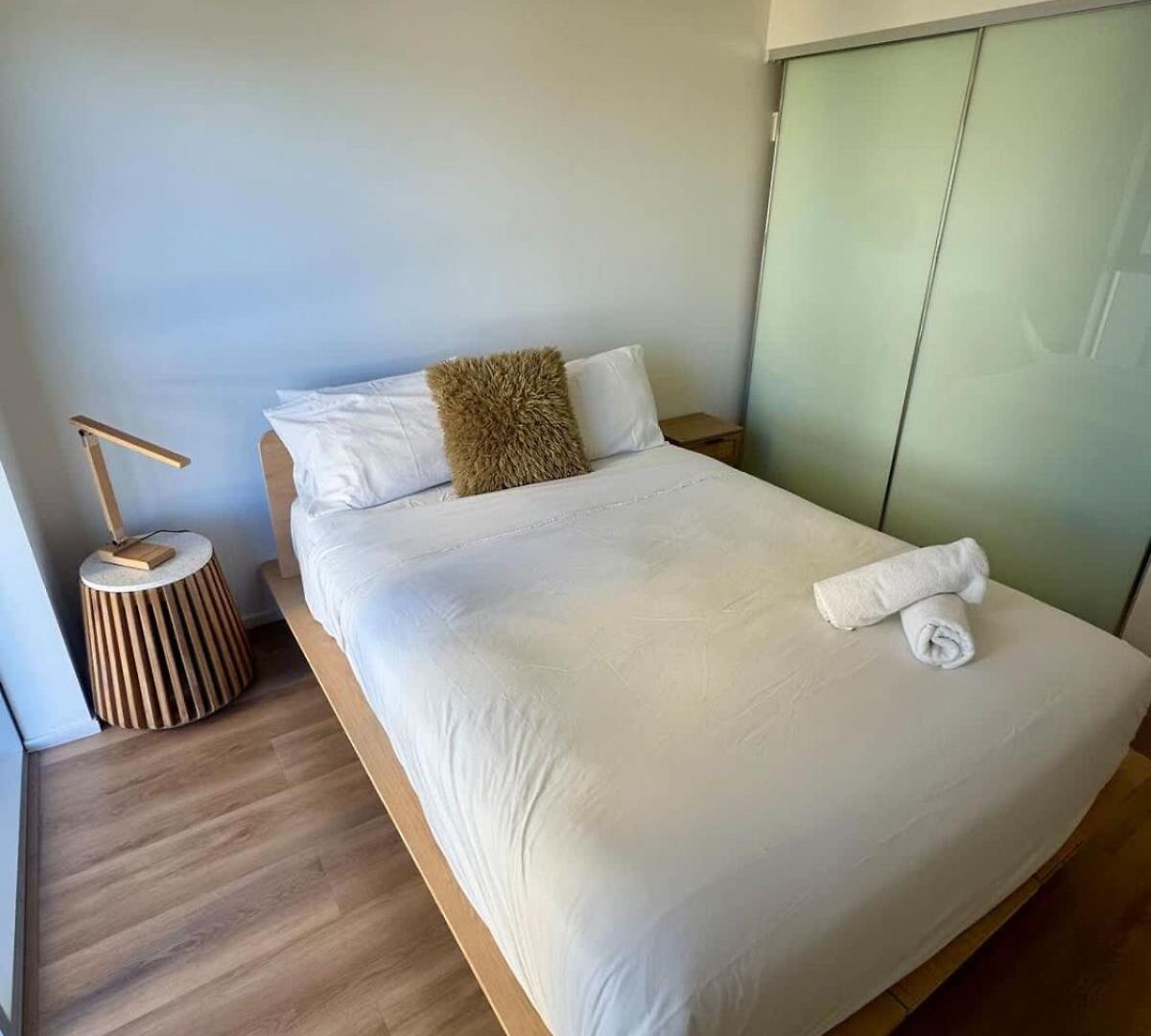Skyline Escape - 3 Bedroom With River Views Brisbane