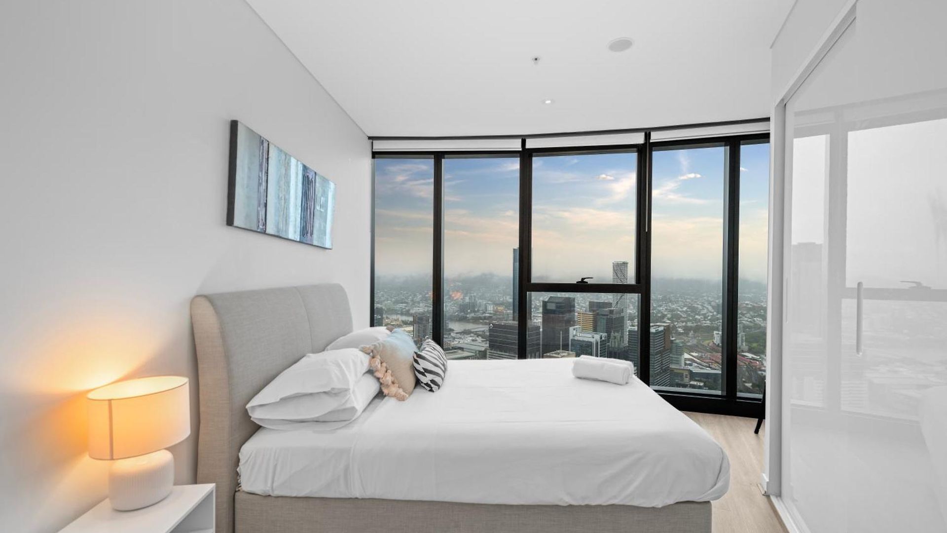 Sky Tower Apartment Brisbane
