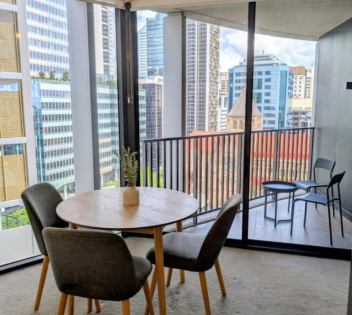 Premium Unit W/ Rooftop Pool In The Heart * Brisbane