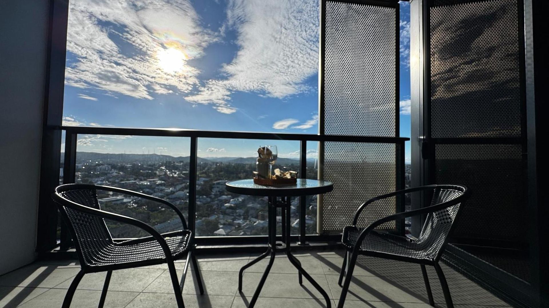 Apartment Fortitude Valley By Flatiron High Floor 2bd Brisbane