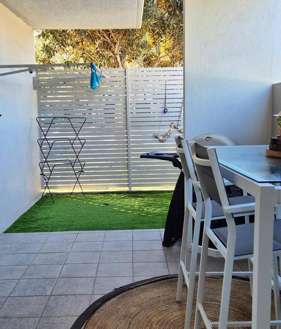 A Perfect Place To Hide Away With River Side Charm Apartment Brisbane