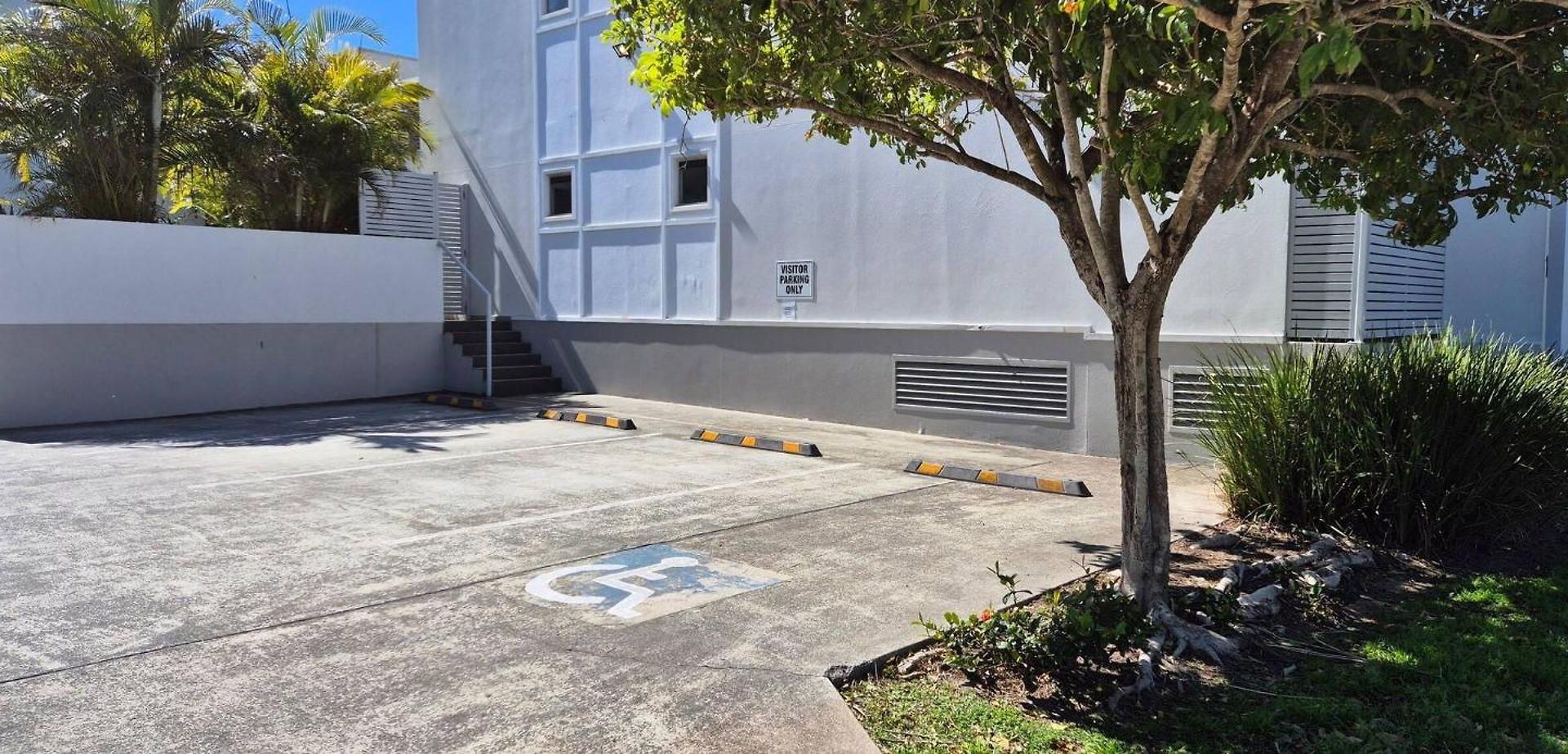 A Perfect Place To Hide Away With River Side Charm Brisbane