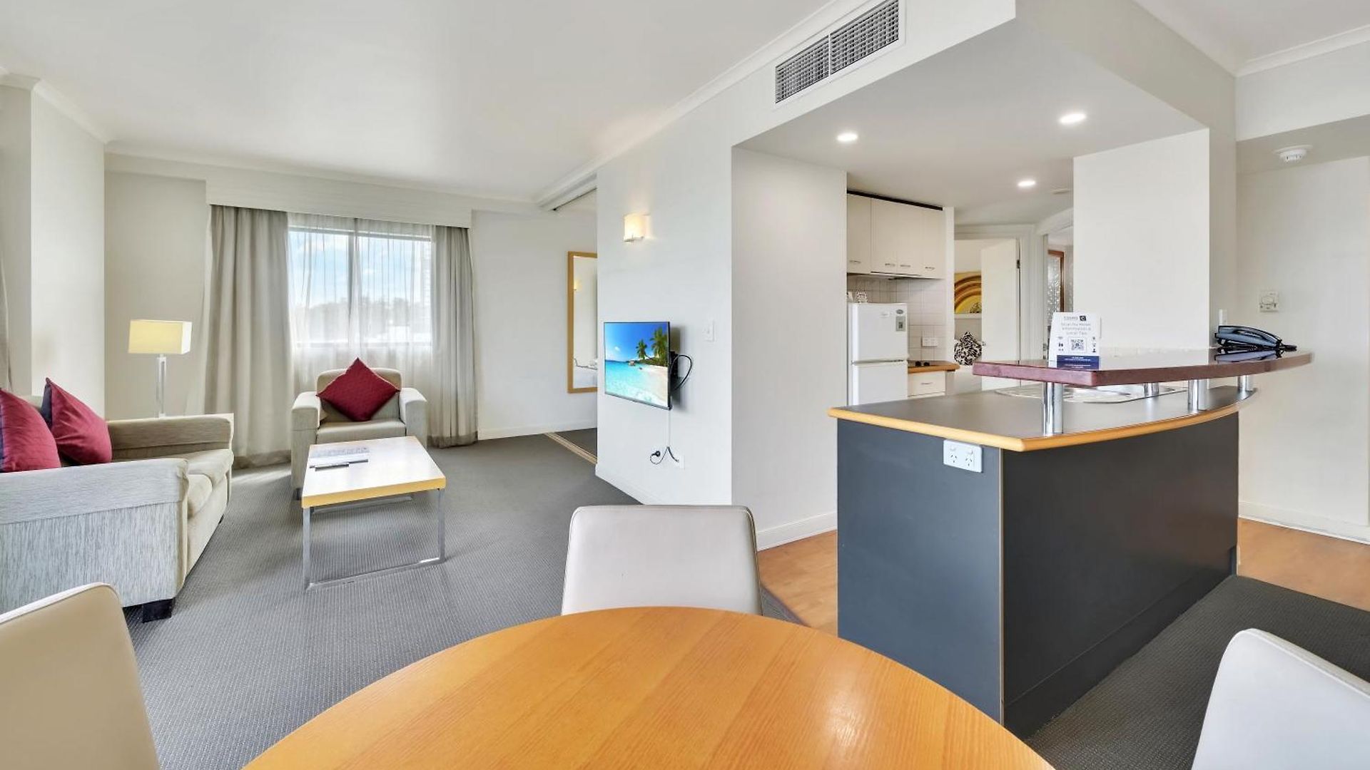Cosmo Brisbane