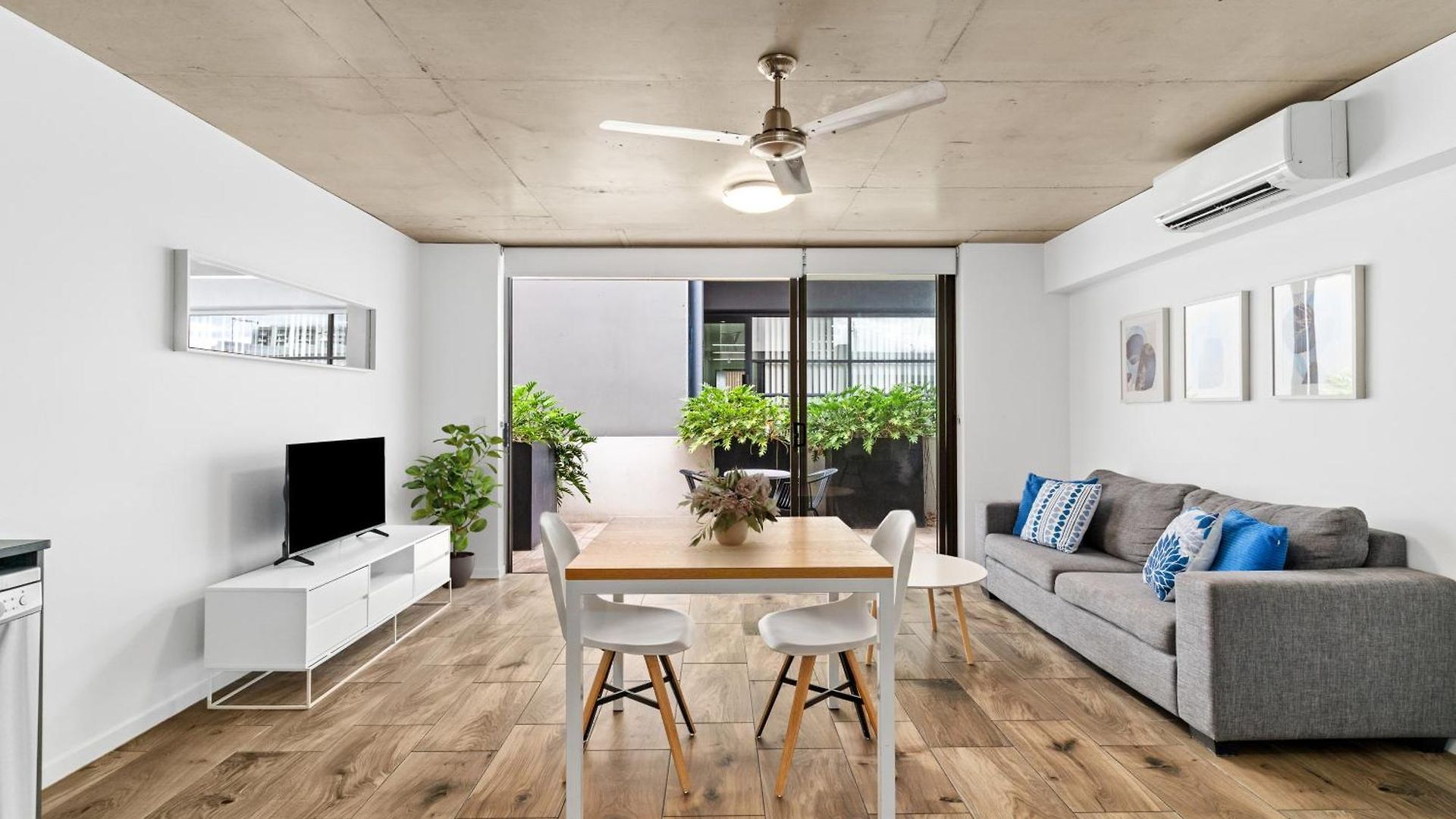 Direct Collective - Pavilion And Governor On Brookes Brisbane