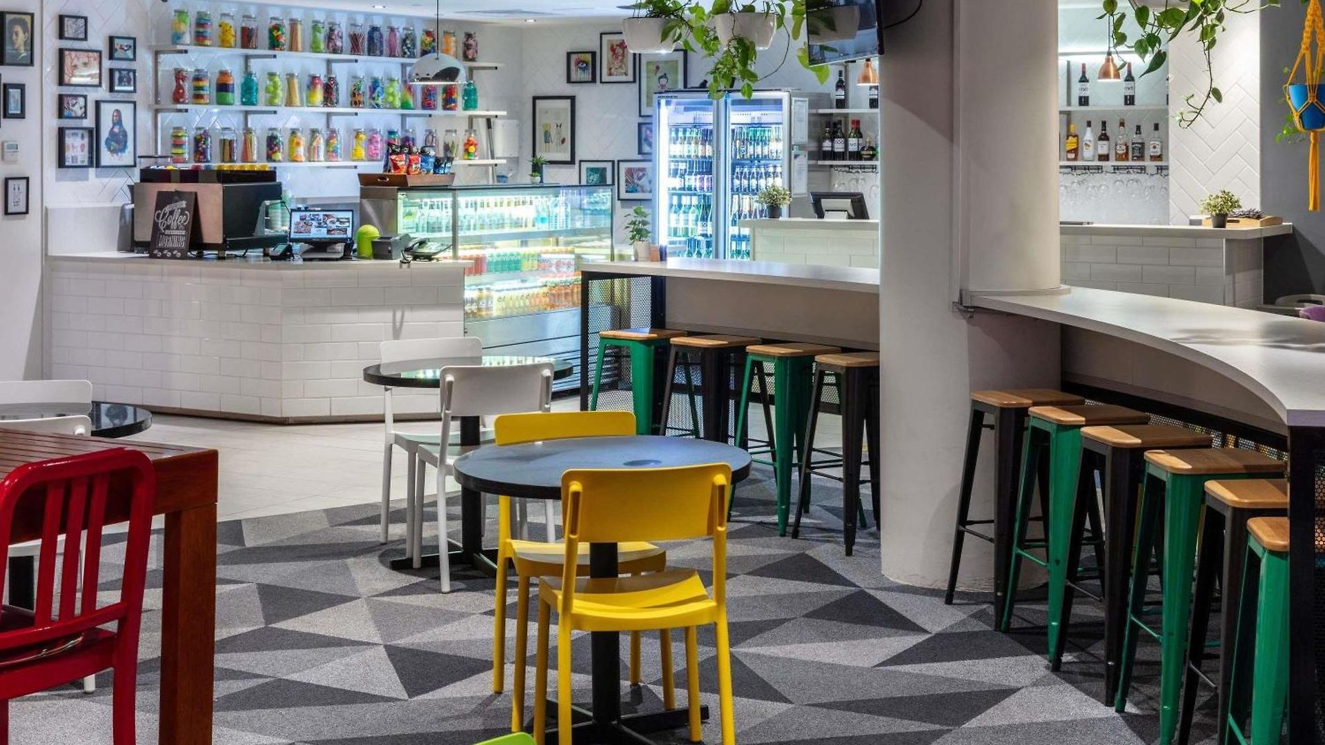 Ibis Styles Elizabeth Street 4*