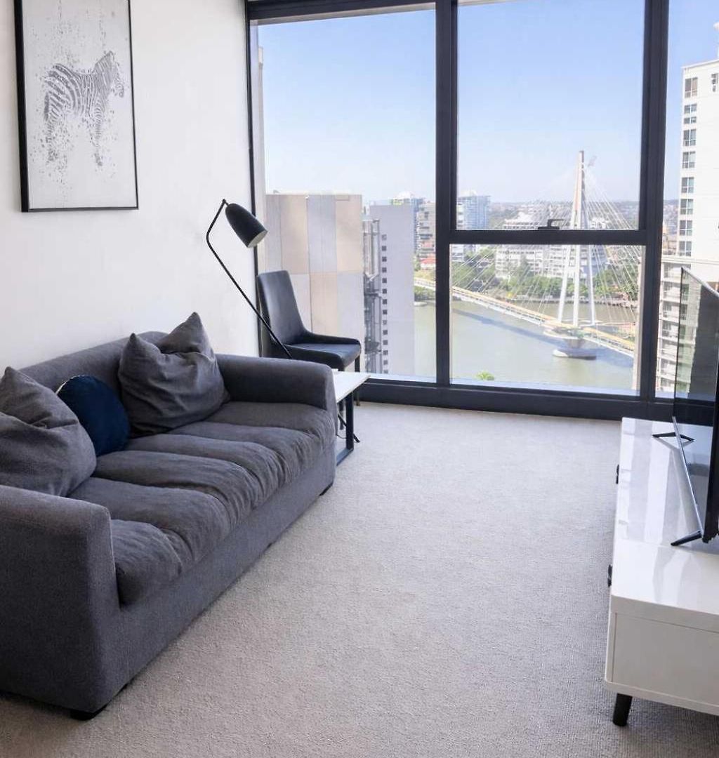 Apartment Lvl 24 In The Heart Of Cbd By Stylish