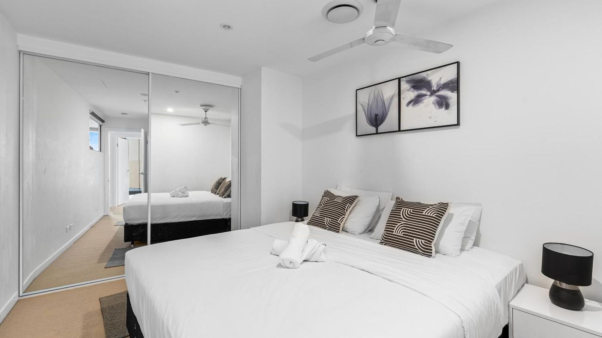 Cbd Riverview 2bed Kingbed At Tallest Building Brisbane