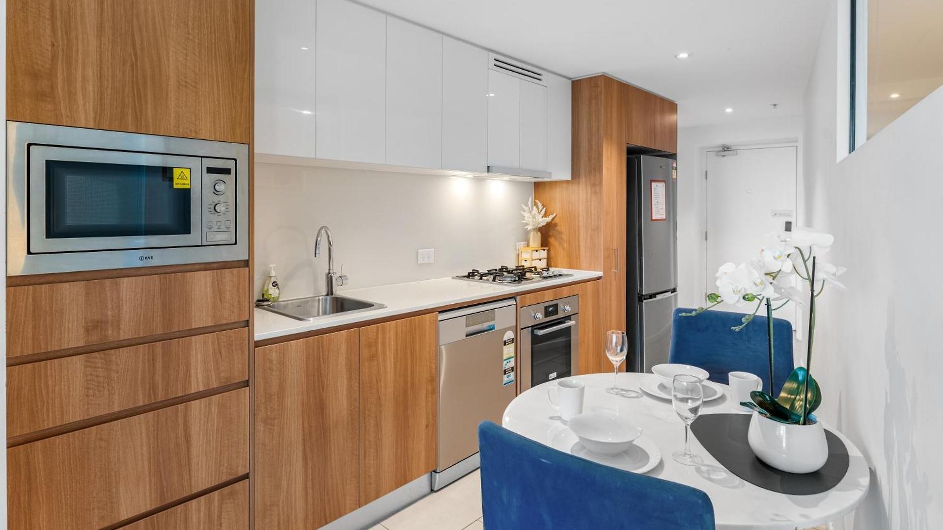 Apartment Cbd Riverview 2bed Kingbed At Tallest Building *