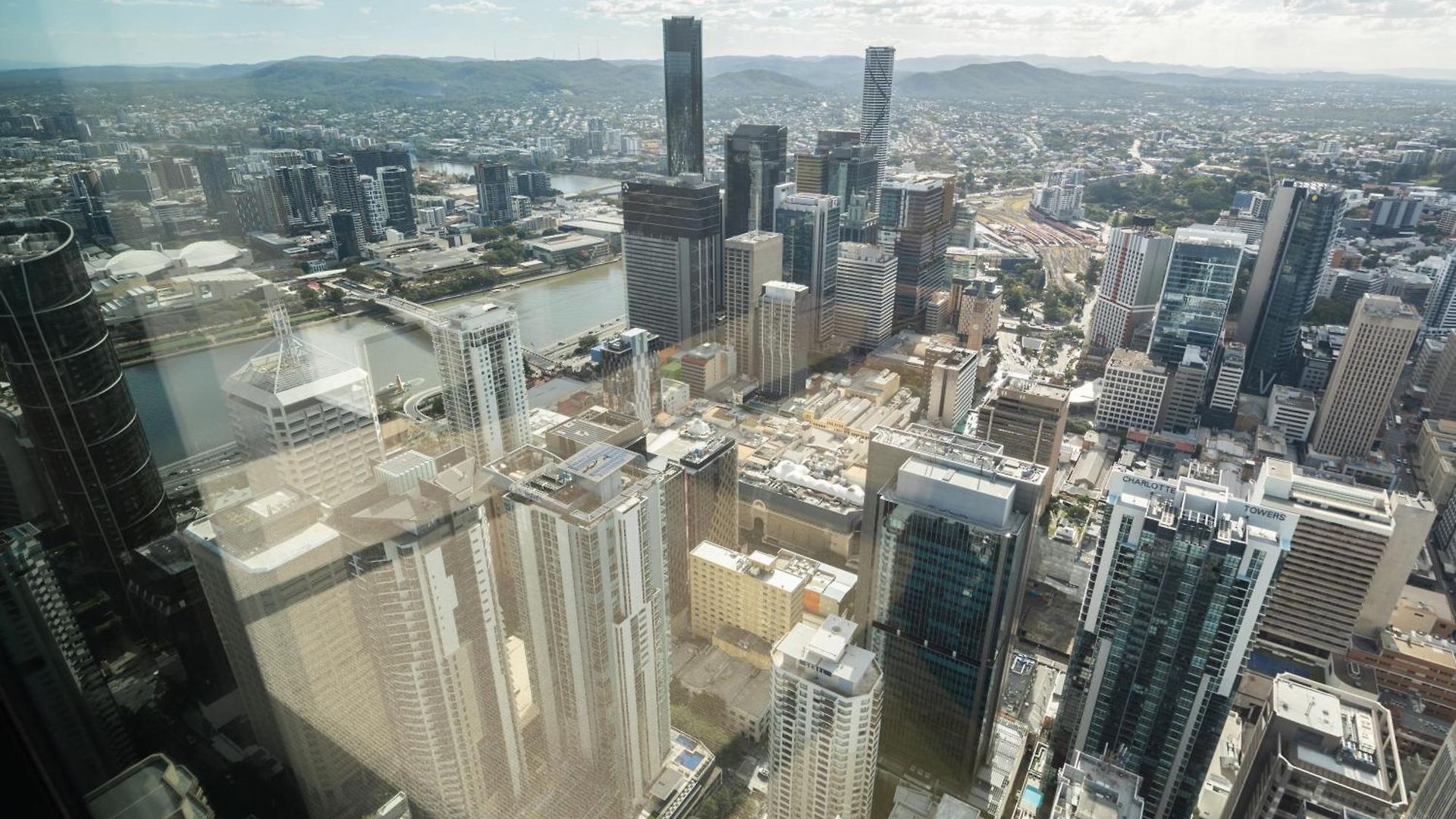 Skyline Heights 3beds Panoramic View Freeparking *