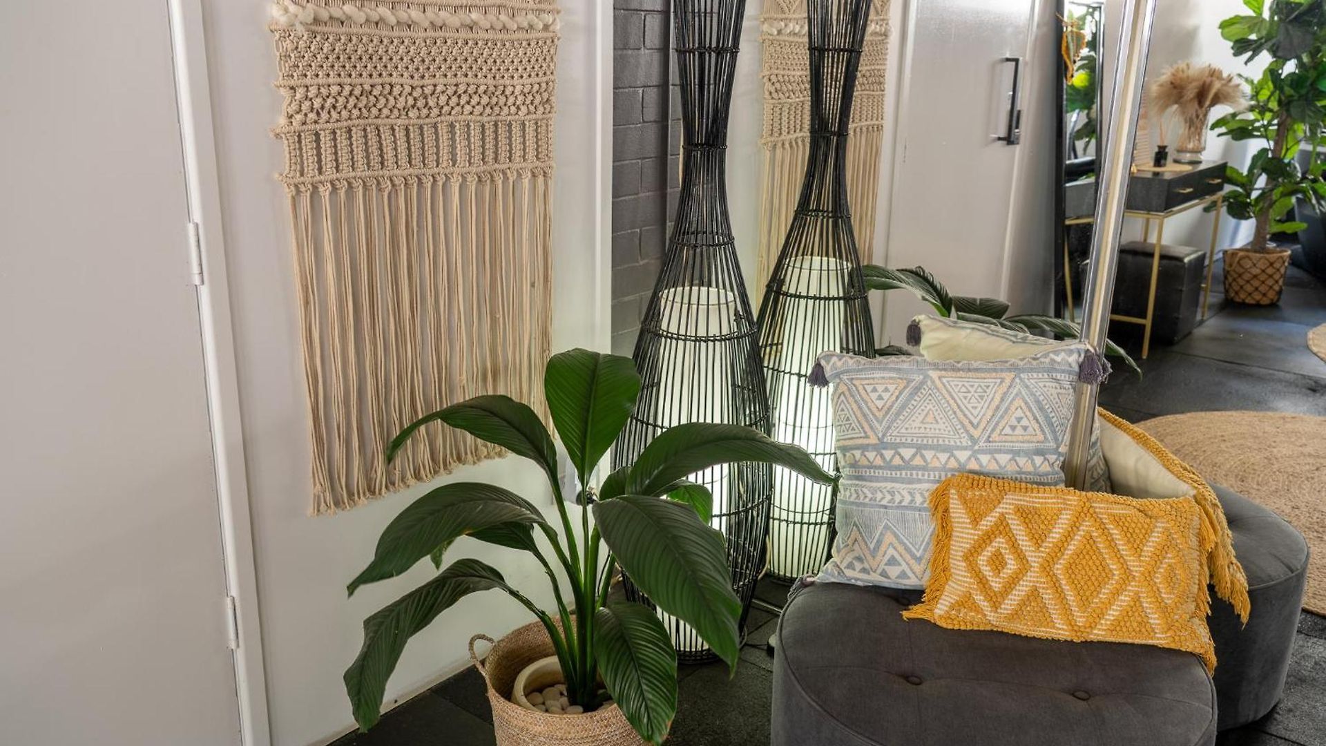 Hot Tub, Ice Bath, Gym, Sauna, Pool Table Coorparoo Haven * Brisbane