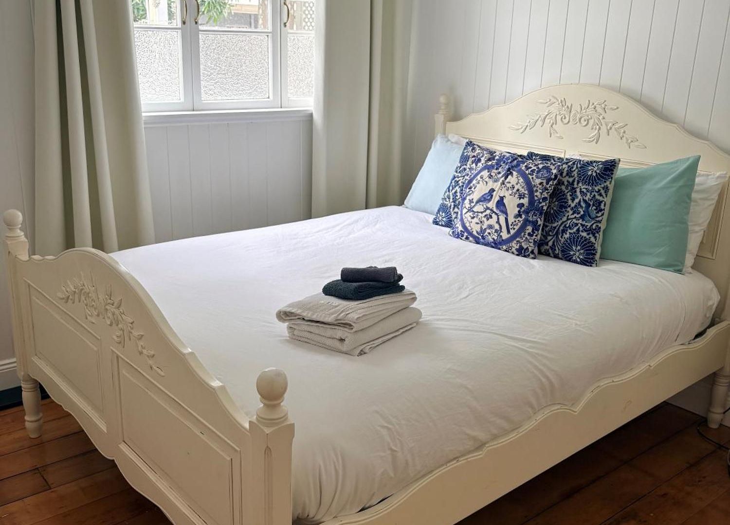 Kent Street Retreat Guest house