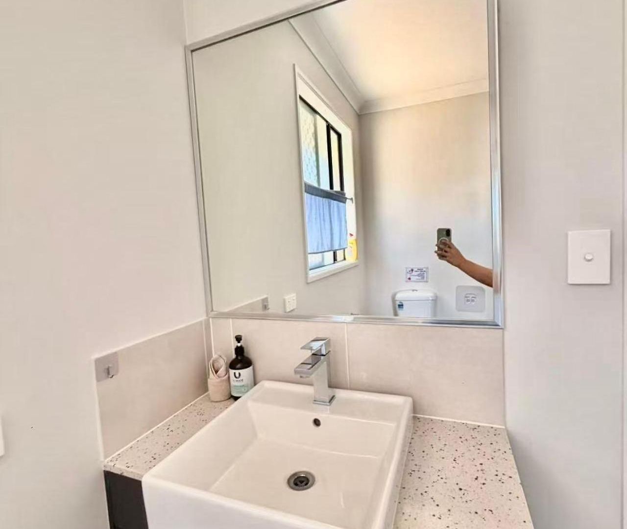 Homestay 310a Maple House - Ensuite In Coopers Plains *