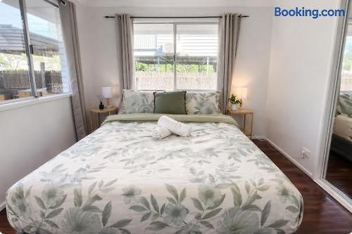 2br Chic Urban Escape In Norman Park Near Bne With Parking Holiday home Brisbane