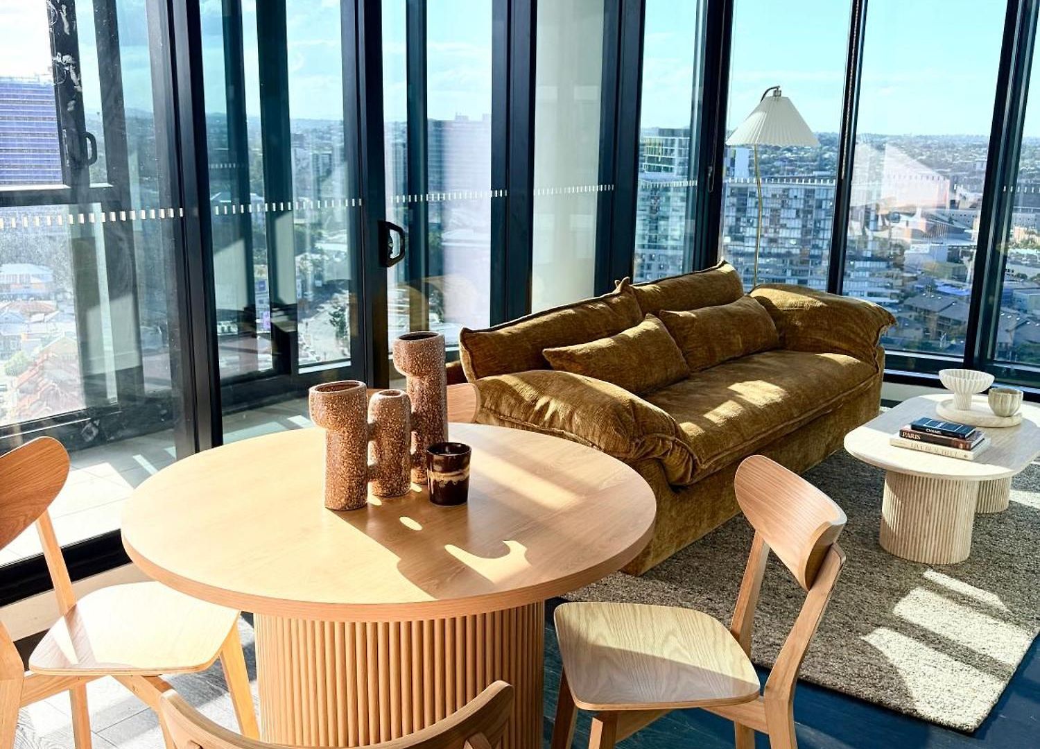 Apartment Horizon By Courtney Rogers - 2 Bedroom With Skyline Views, Parking, Heated Infinity Pool, Fitness Centre