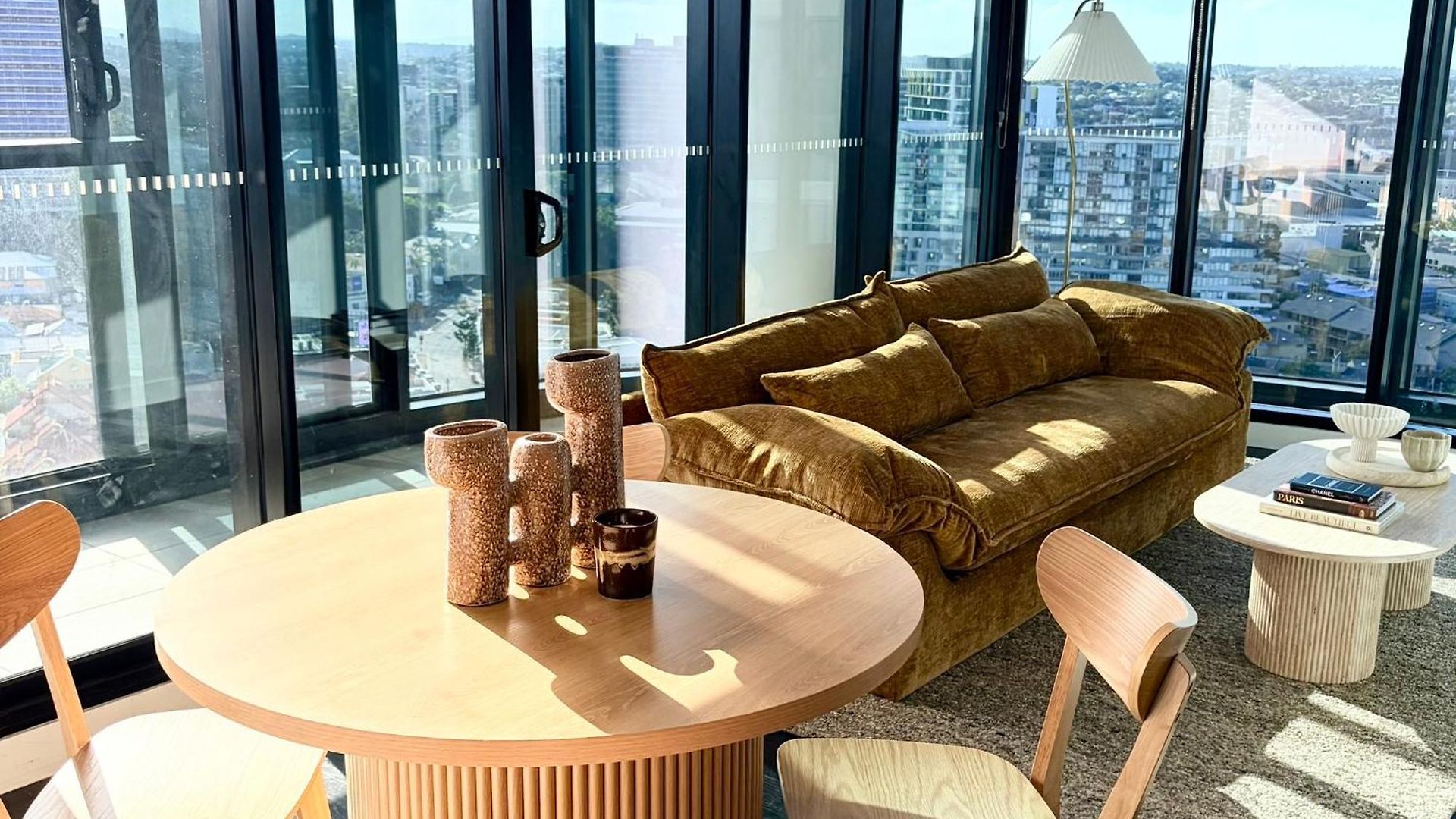Horizon By Courtney Rogers - 2 Bedroom With Skyline Views, Parking, Heated Infinity Pool, Fitness Centre Apartment *