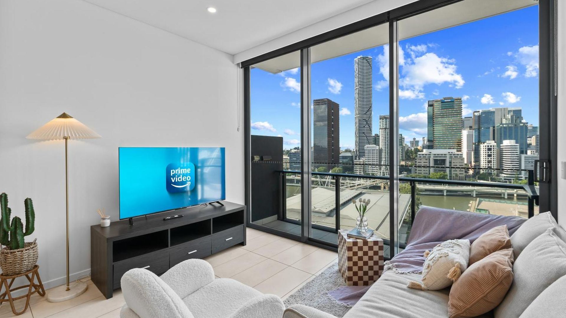 Apartment Modern 2br With River View & Free Parking! Brisbane