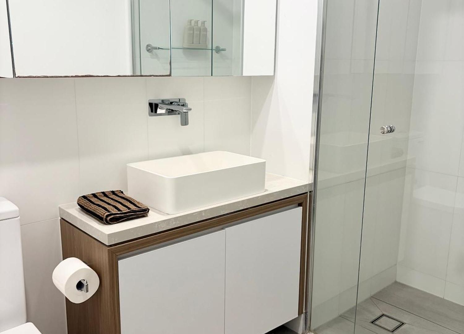 Horizon By Courtney Rogers - 2 Bedroom With Skyline Views, Parking, Heated Infinity Pool, Fitness Centre Apartment