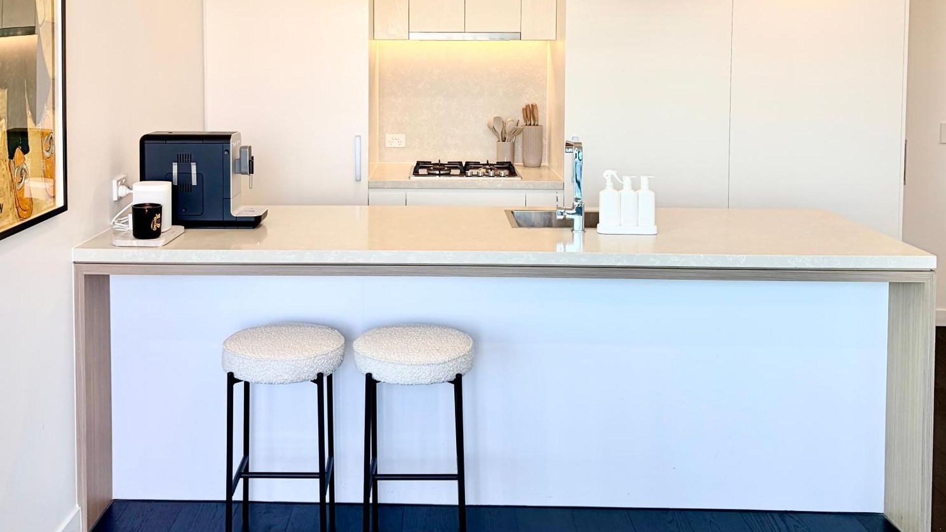 Horizon By Courtney Rogers - 2 Bedroom With Skyline Views, Parking, Heated Infinity Pool, Fitness Centre Brisbane