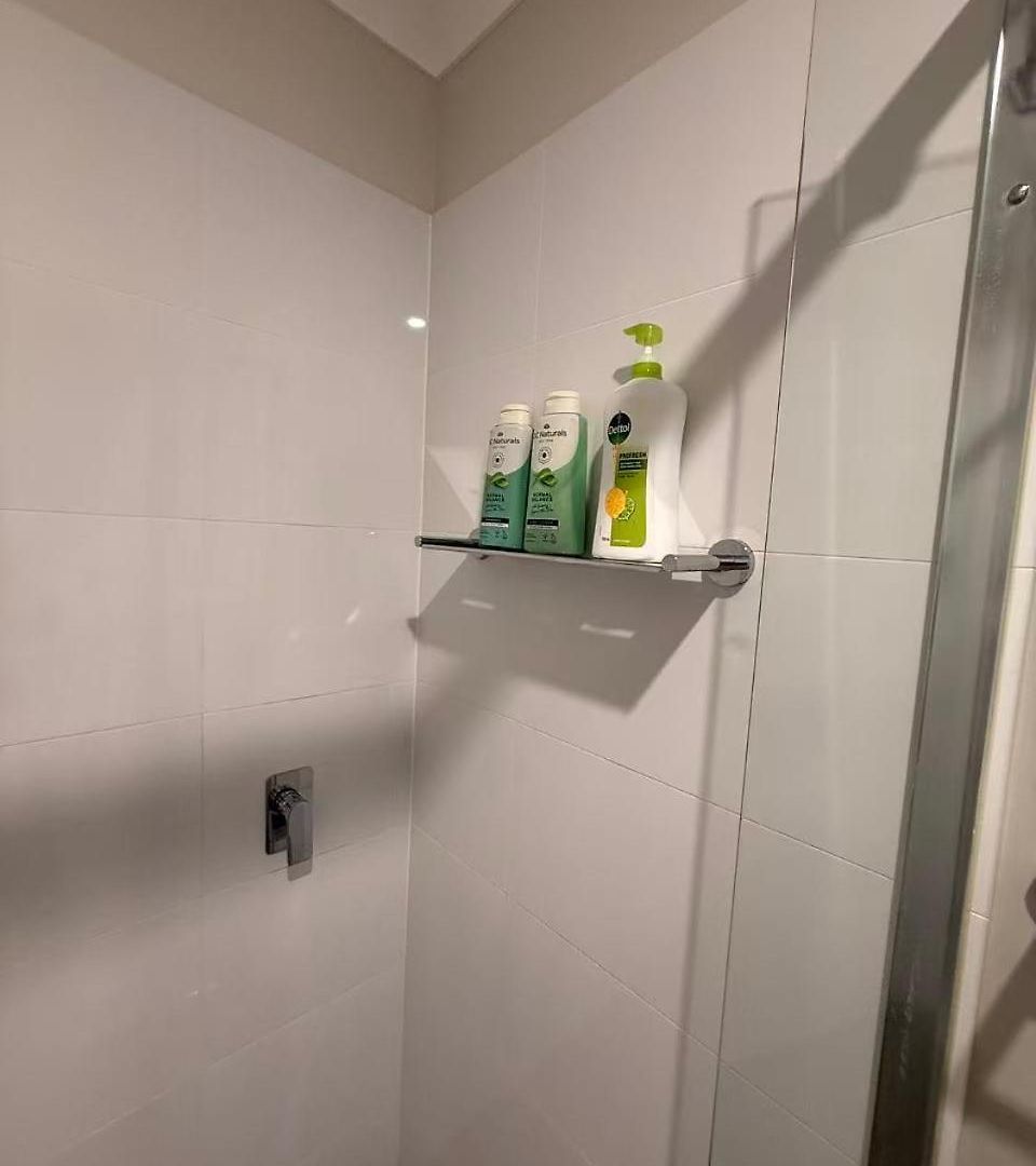 Homestay Cozy Sunnybank Base - Unit 3 | Near Shops & Eats