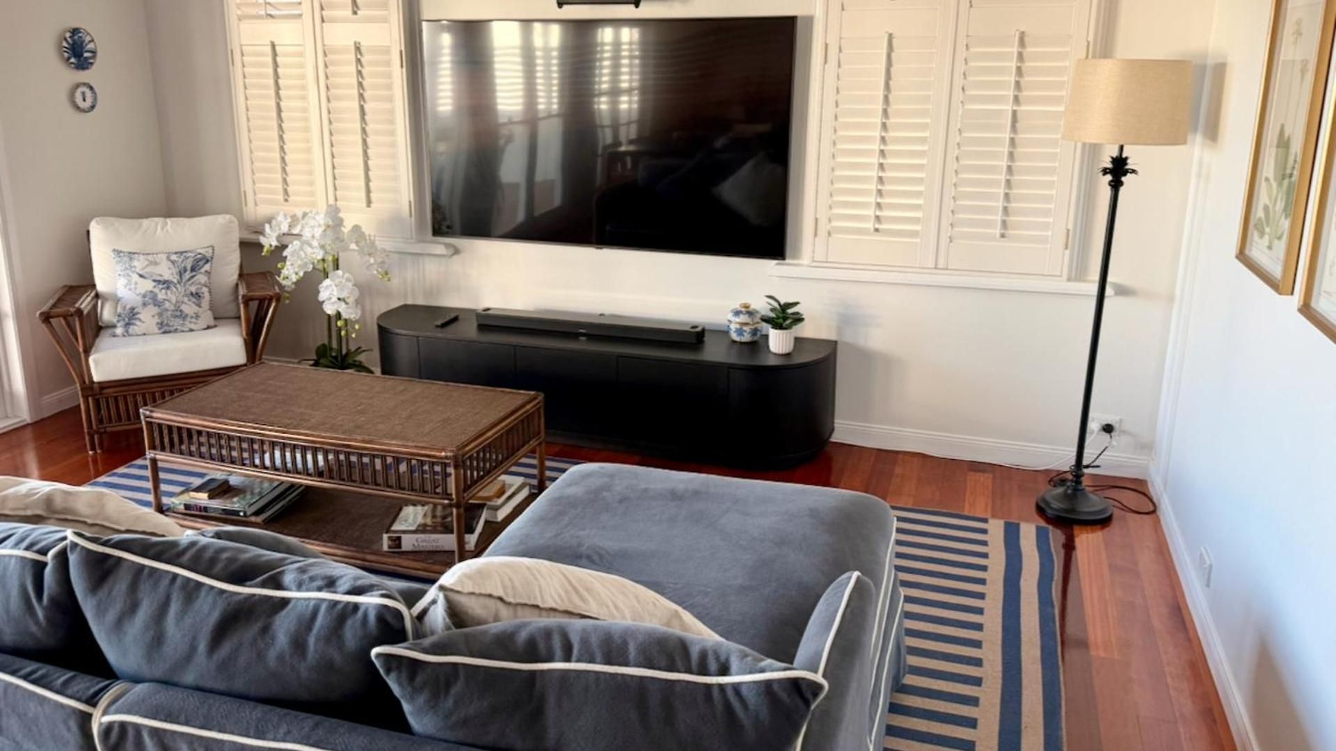 4bdr Queenslander With Pool Near Manly Esplanade * Brisbane