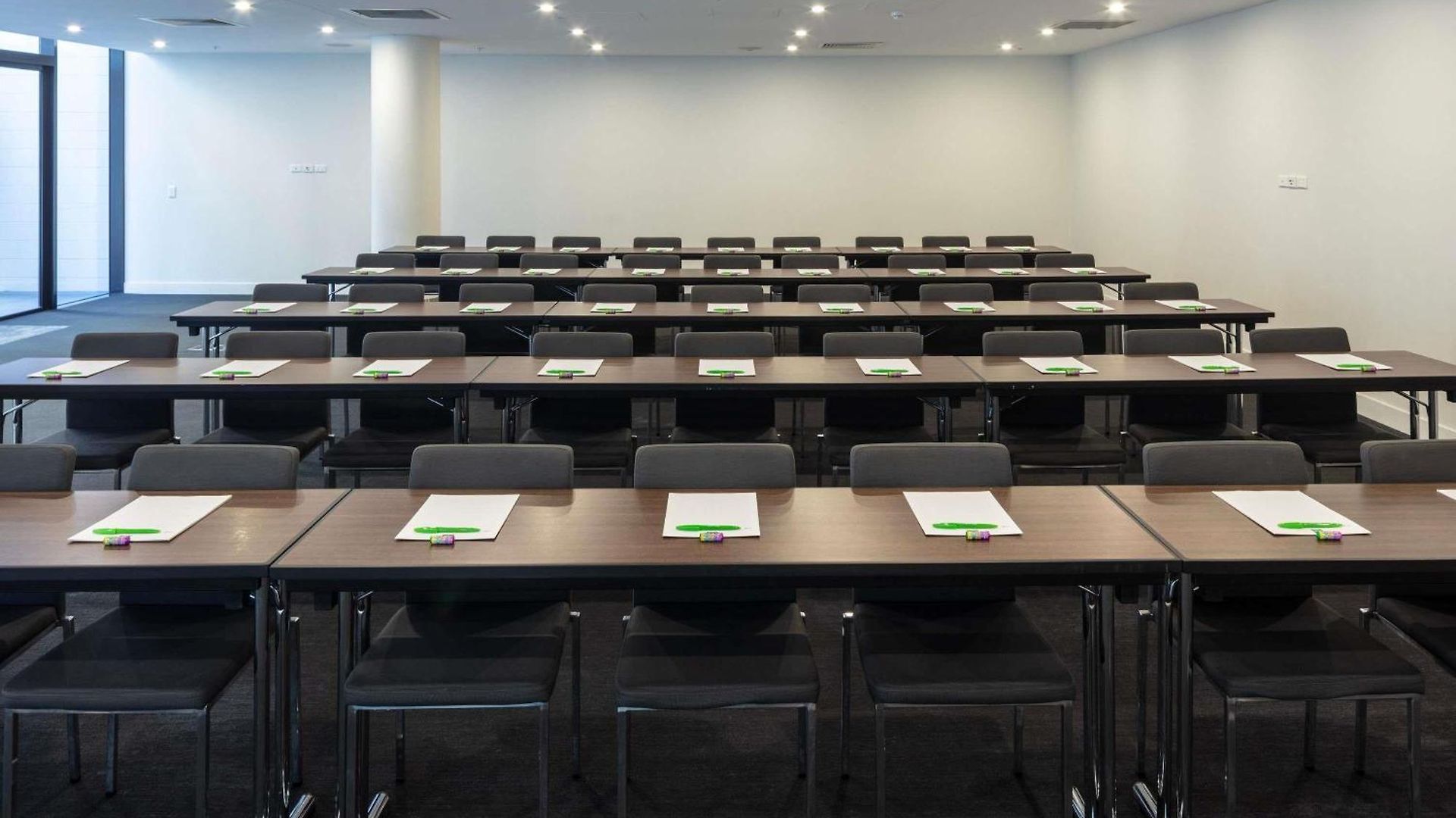 Ibis Styles Elizabeth Street 4* Brisbane