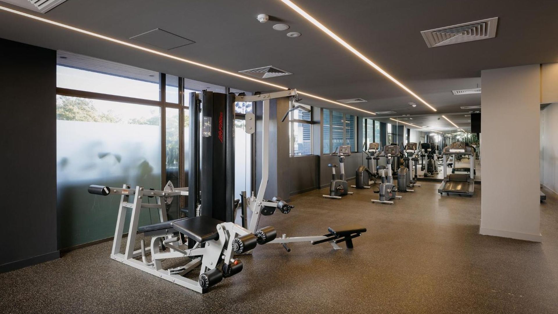 Hotel Voco Centre By Ihg 4*