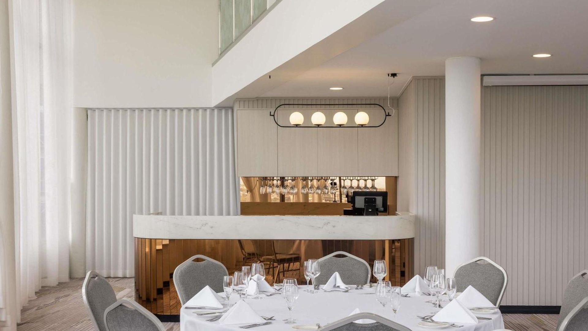 Mercure Spring Hill Hotel