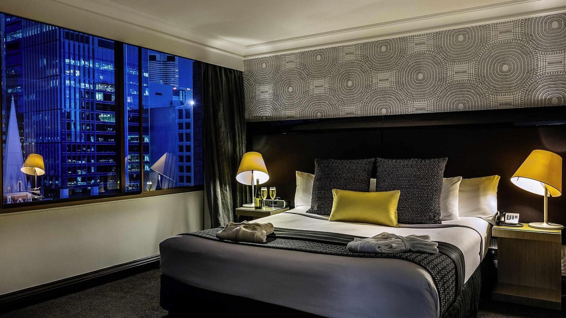 Pullman King George Square Brisbane