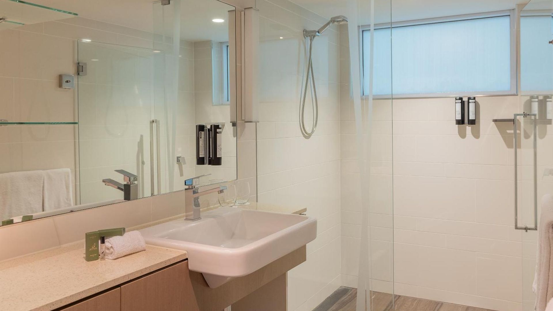 Point Hotel 5*