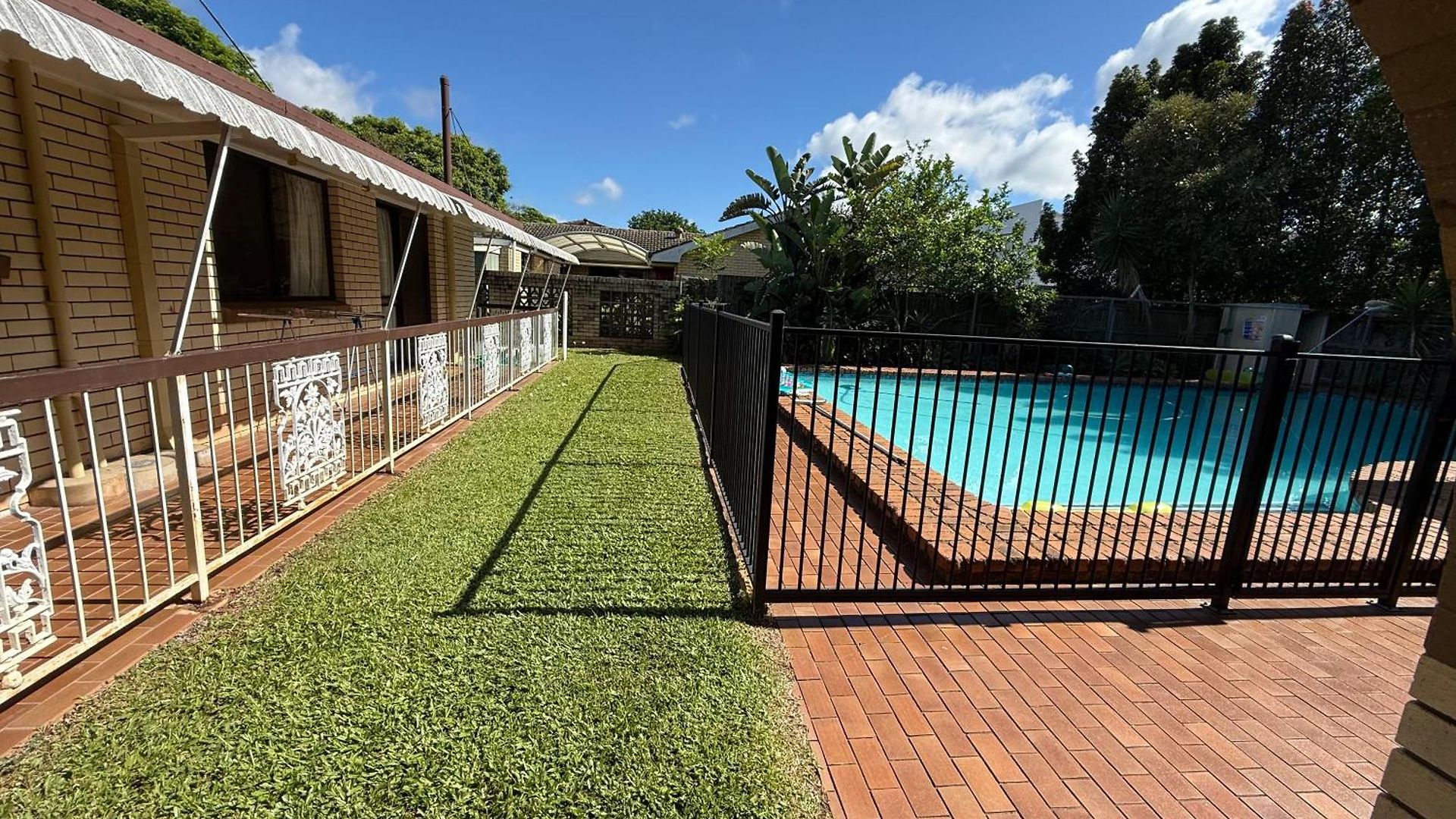 4br Big Family House With Huge Pool * Brisbane