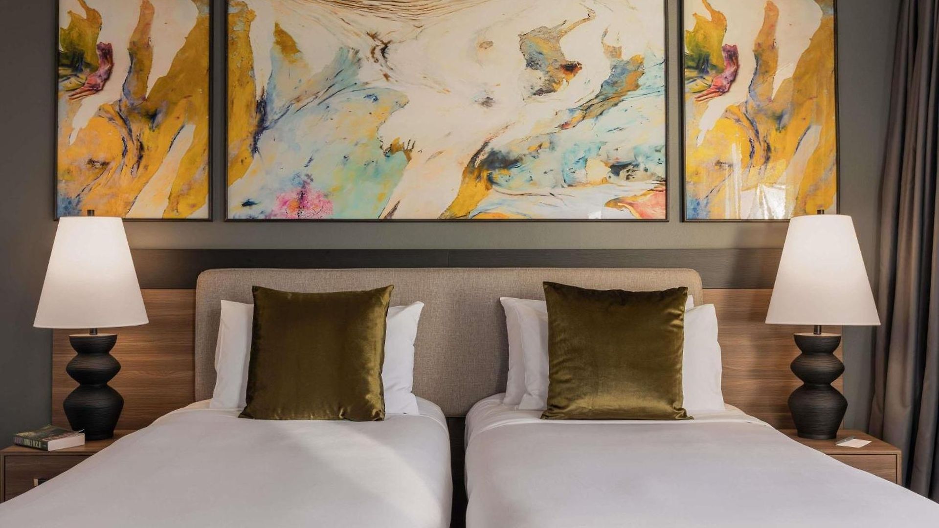 Hotel Mercure Spring Hill